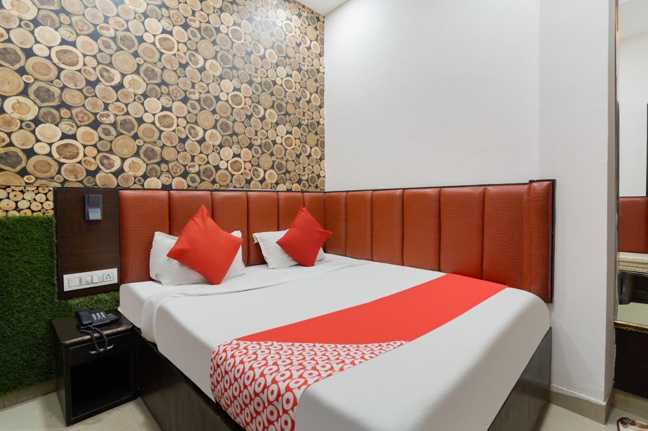 Oyo 48489 Adarsh Plaza Hotel Saharanpur Esterno foto